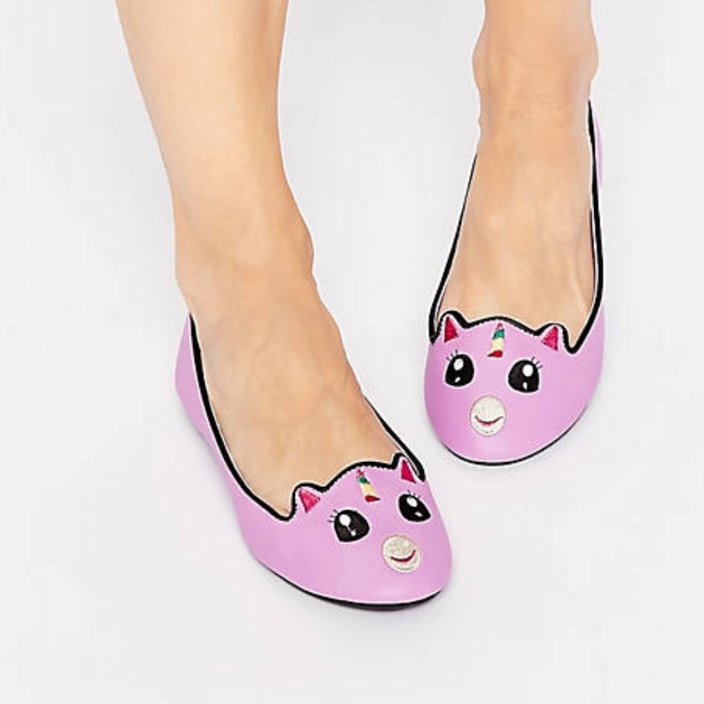 🆕️ Cute To The Core Uniponi Flats
